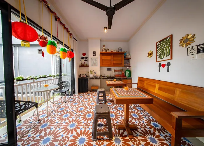 Living Bali Near